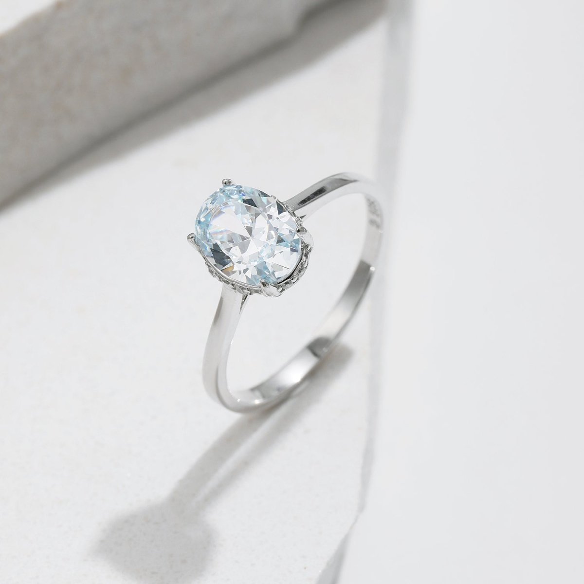 Aquamarine Radiance Ring - Diamoray