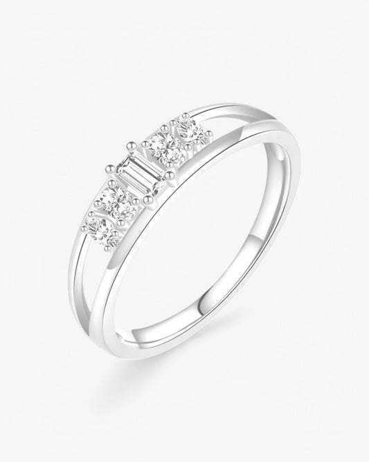 Chic Luminosity Ring