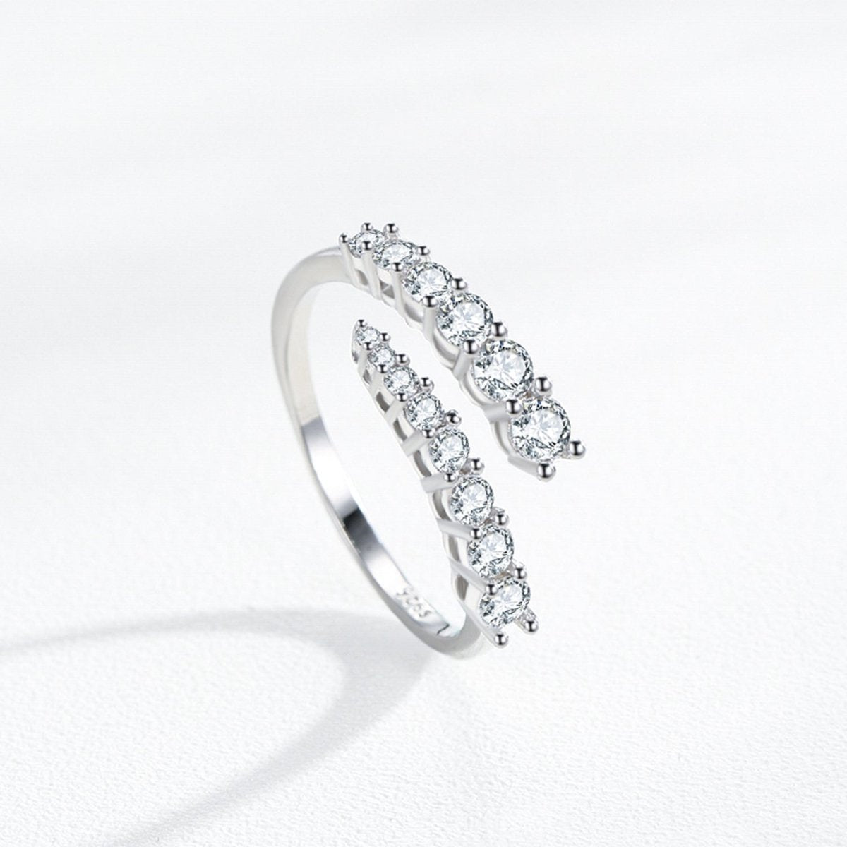 Elite Exquisite Ring - Diamoray