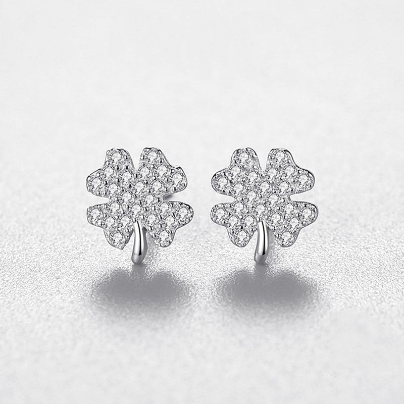 Fortune's Favor Earrings - Diamoray