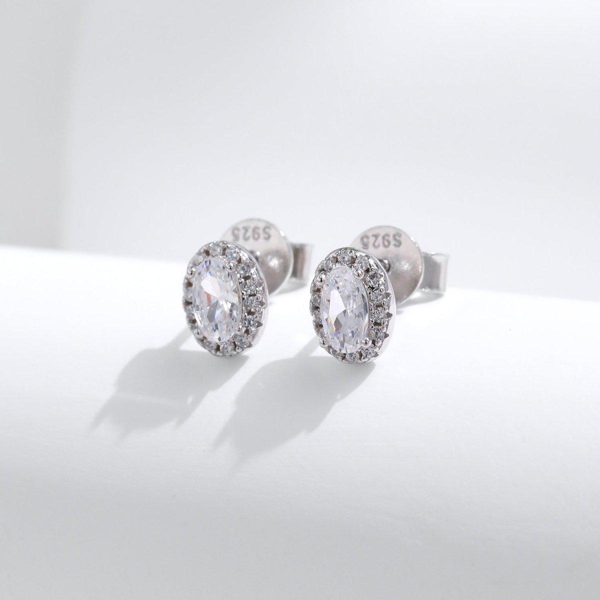 Graceful Capture Earrings - Diamoray