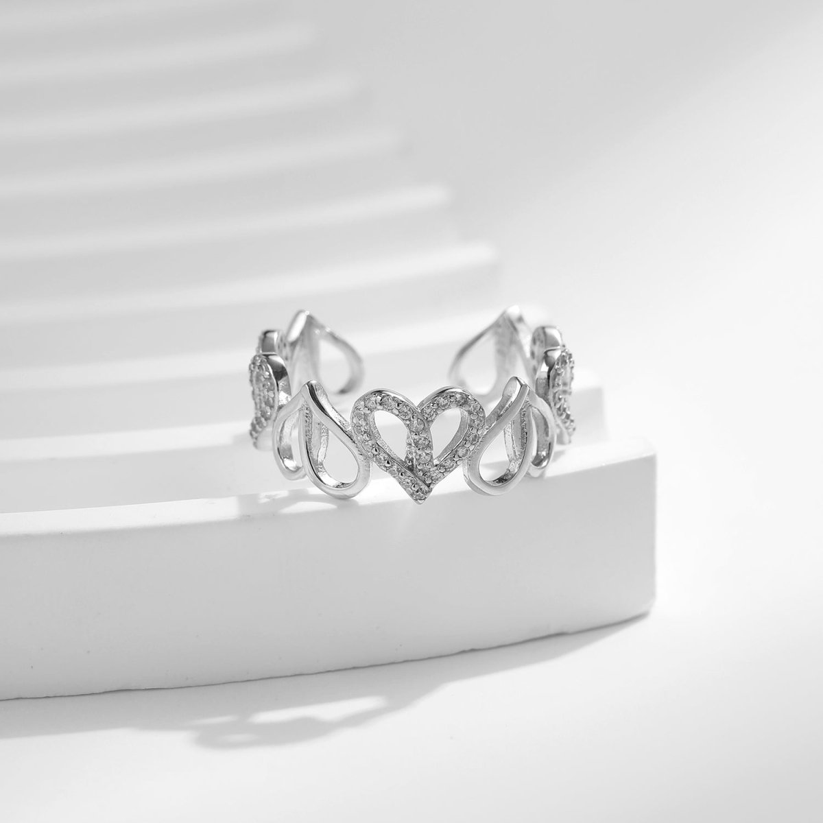 Heartstrings Ring - Diamoray