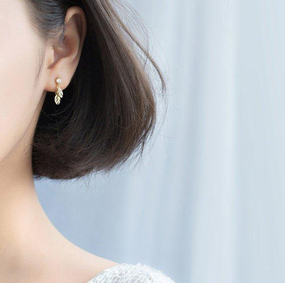 Leafy Luxe Earrings - Diamoray