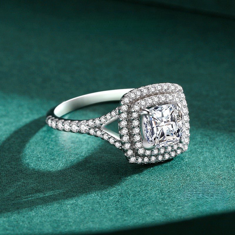 Lustrous Moonlight Ring - Diamoray