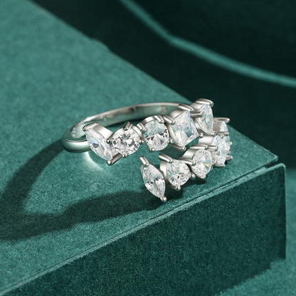 Royal Enchantment Ring - Diamoray