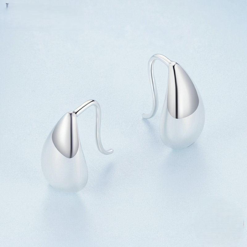 Serene Drop Earrings - Diamoray