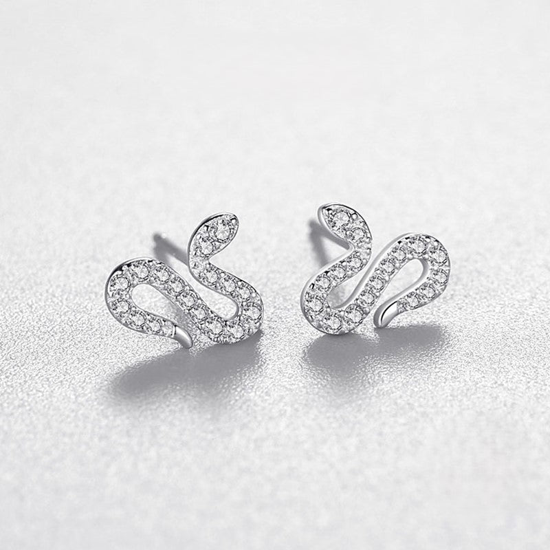 Serpentine Elegance Earrings - Diamoray