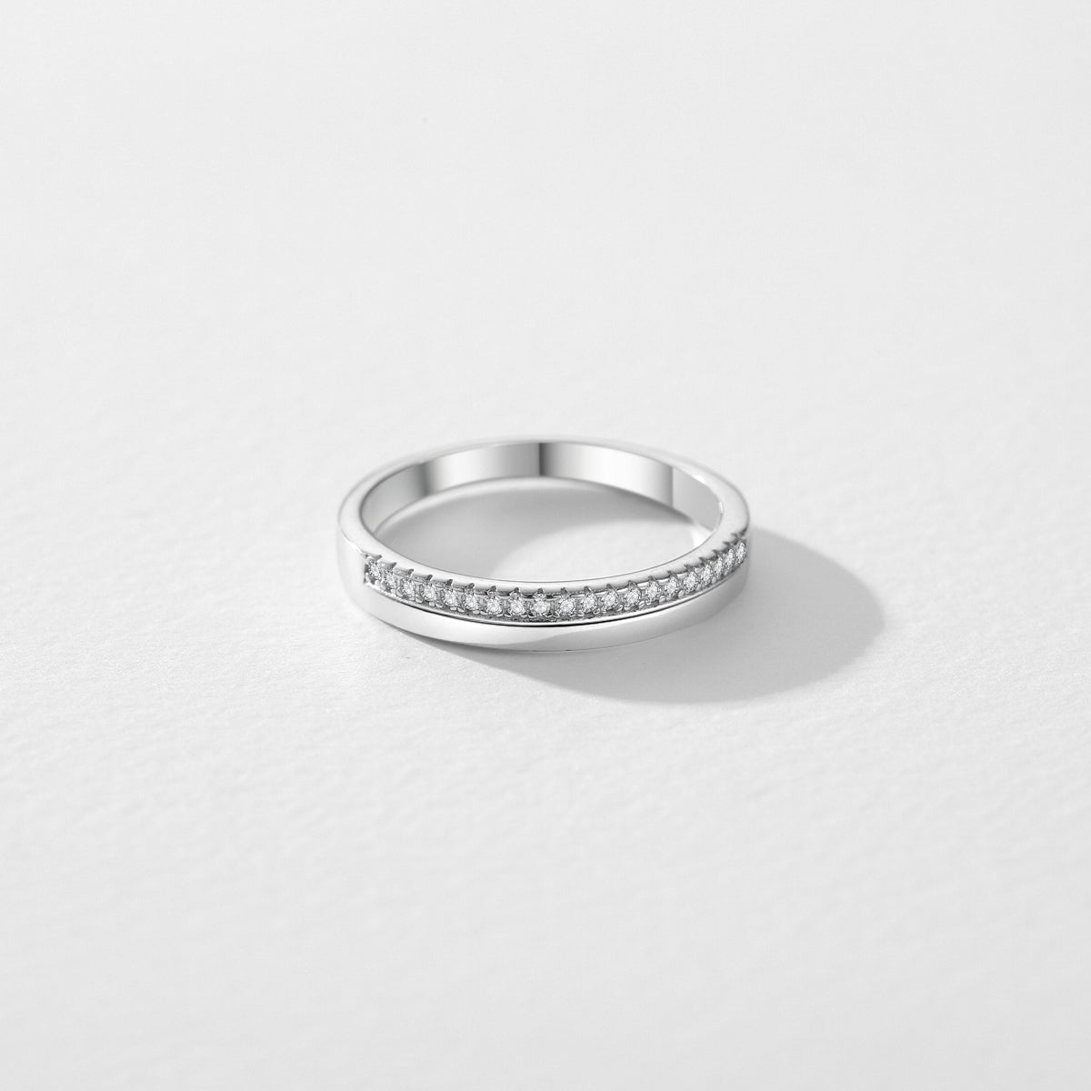 Sophisticated Silver Ring - Diamoray