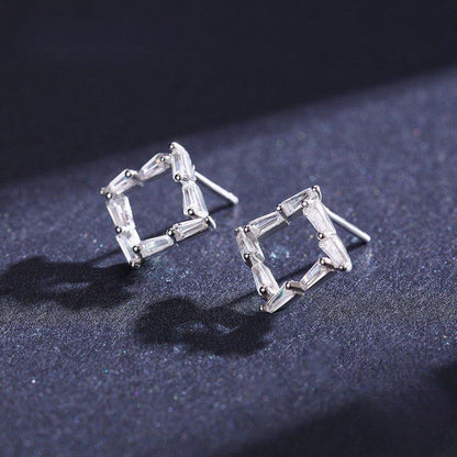 Timeless Refinement Earrings - Diamoray